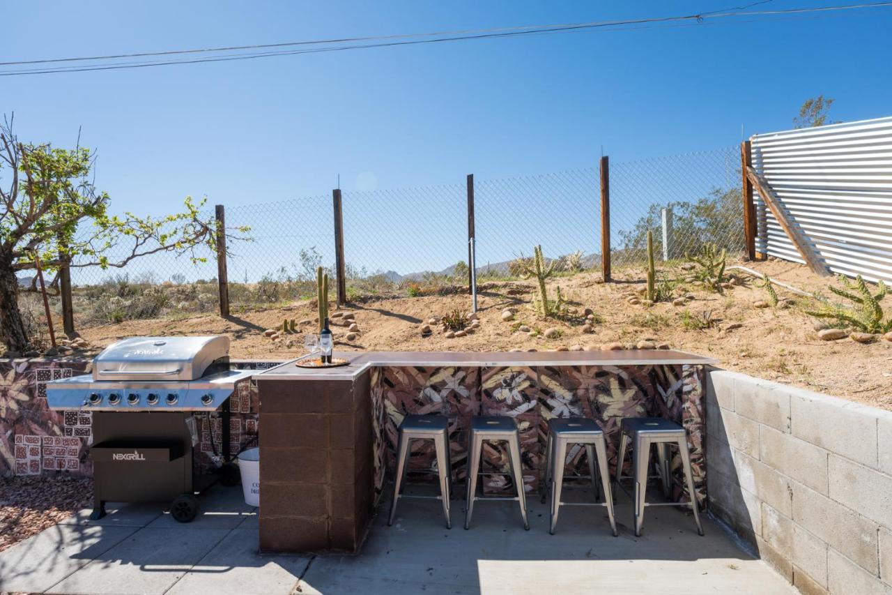 Hot Tub, Games, King Bed, Fire Pit, Bbq Grill, Minutes From National Park And Views Vila Joshua Tree Exterior foto