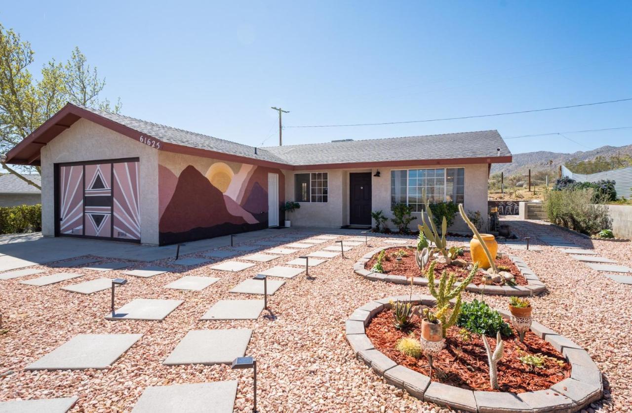 Hot Tub, Games, King Bed, Fire Pit, Bbq Grill, Minutes From National Park And Views Vila Joshua Tree Exterior foto